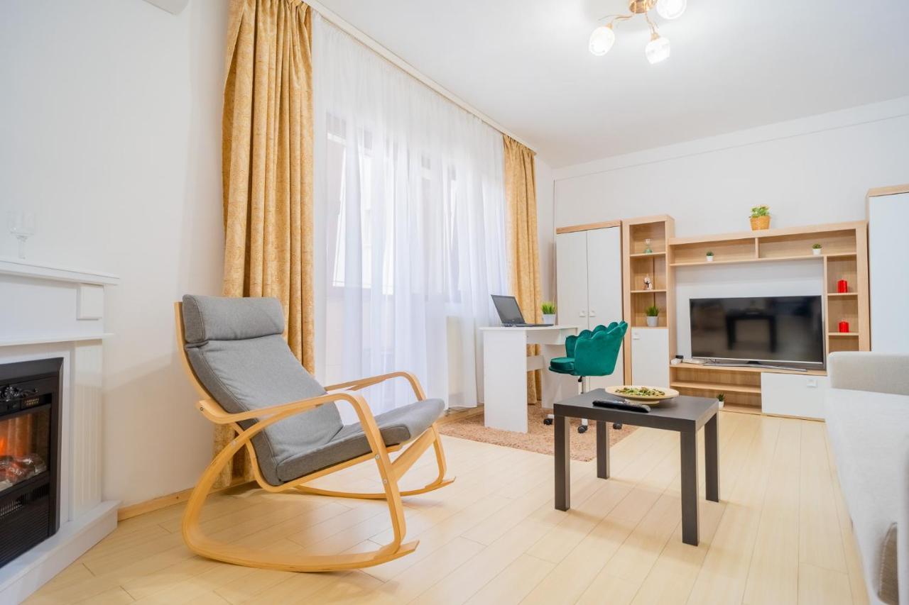 Serene 1Br Apartment With Workspace Bukarest Eksteriør billede