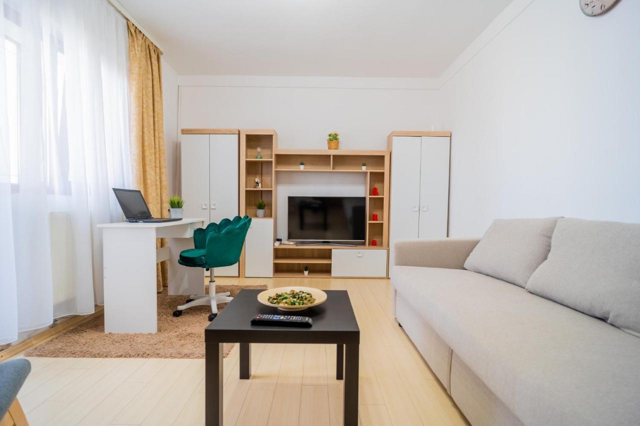 Serene 1Br Apartment With Workspace Bukarest Eksteriør billede
